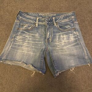 American Eagle Outfitters Women's Light Blue Jean Shorts